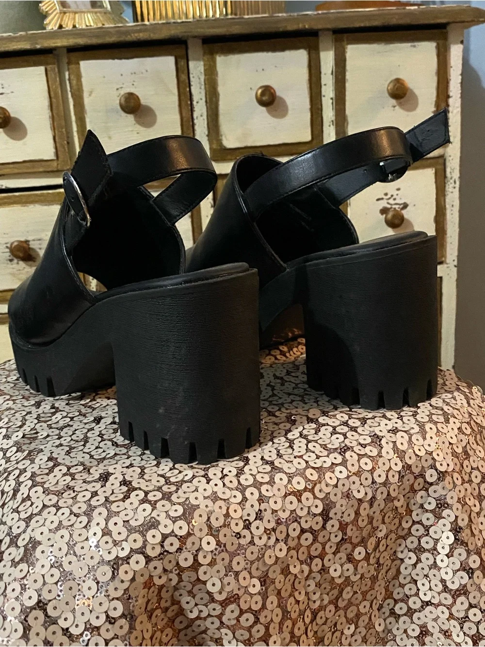 Madden girl bold black